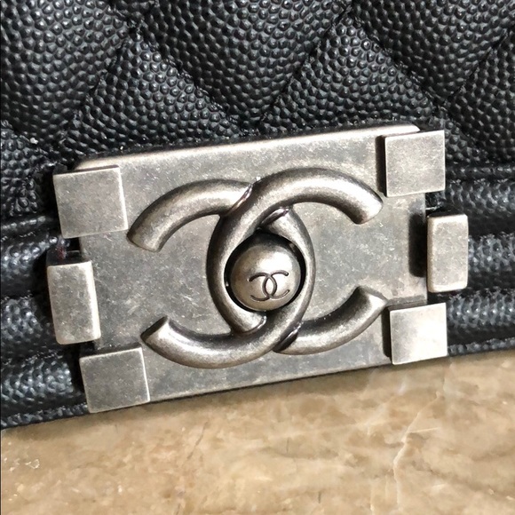 Authentic Chanel boy small - Picture 4 of 5
